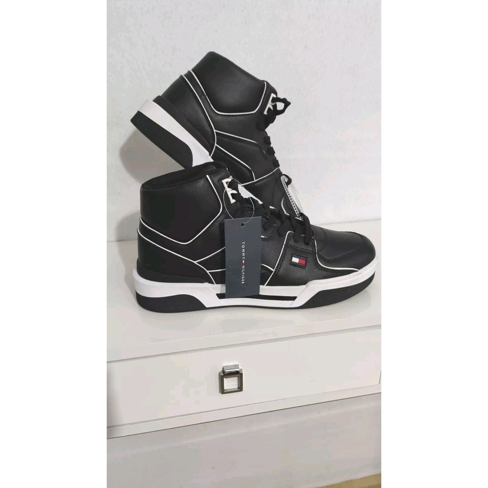 TOMMY HILFIGER VENTEN MEN'S Sneakers & Athletic Shoes  SIZE 10‎